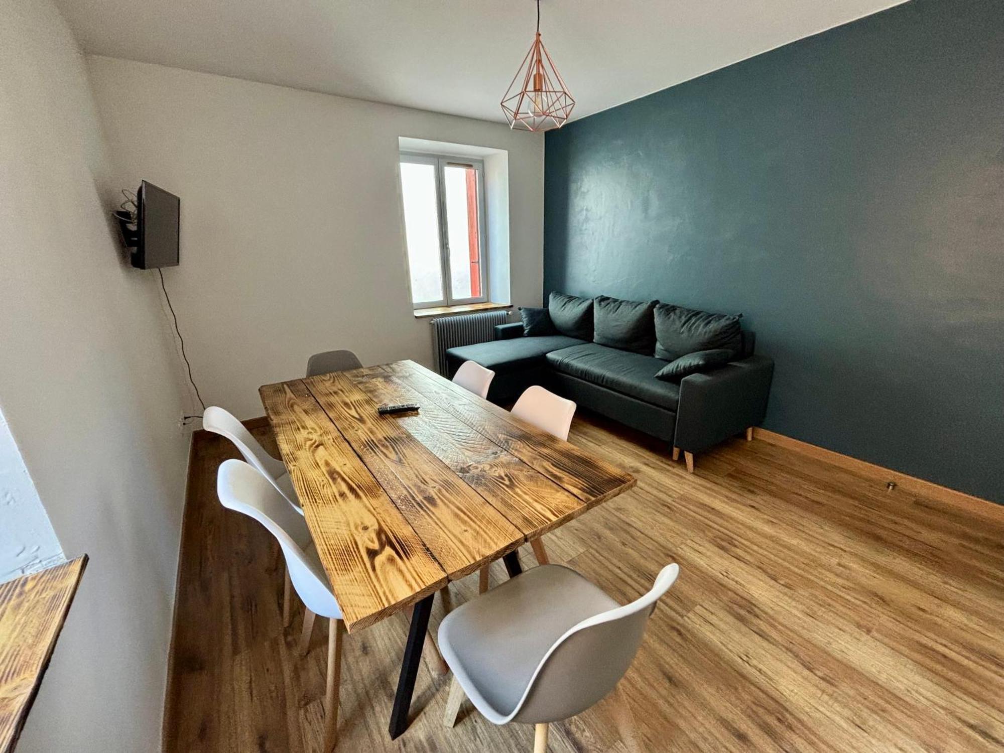 Appartement 6 Personnes - Lit King Size - Balneo - Wifi Le Puy-en-Velay Extérieur photo